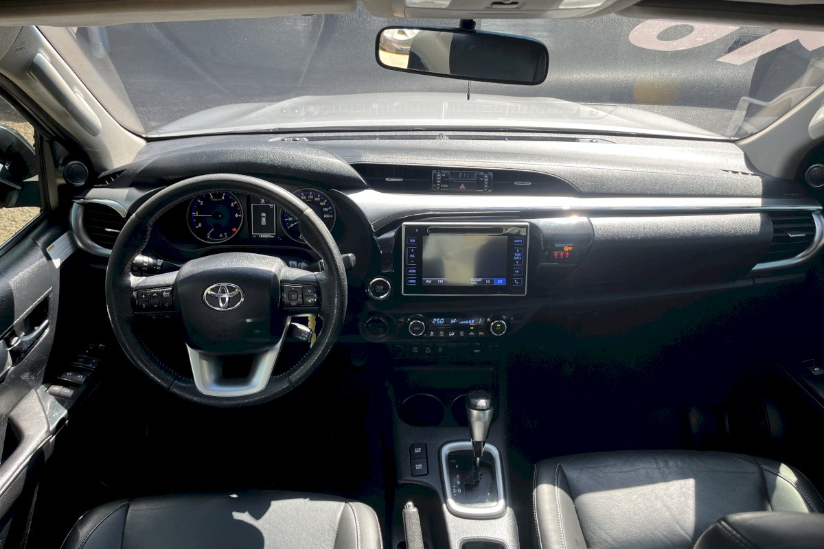 Hilux SRX