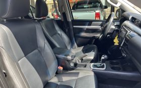 Hilux SRX
