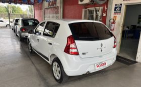 Sandero Expression