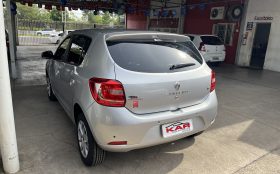 Sandero Expression