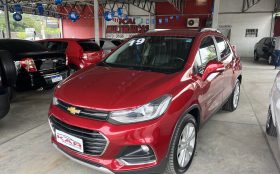 Tracker Premier