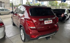 Tracker Premier