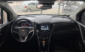 Tracker Premier