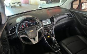 Tracker Premier