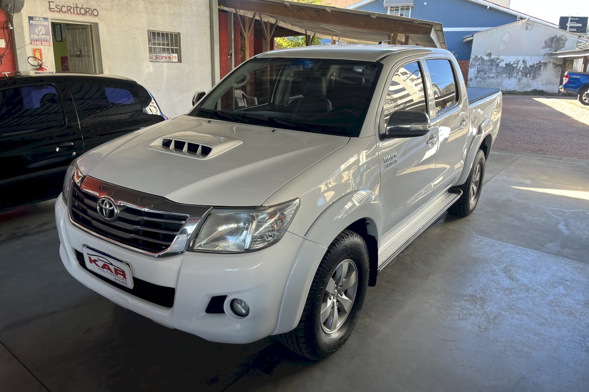 Hilux SRV