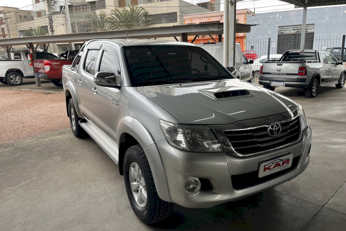 Hilux SRV