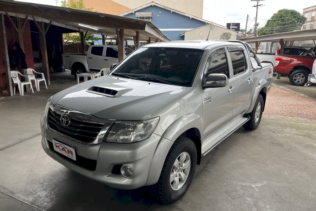 Hilux SRV