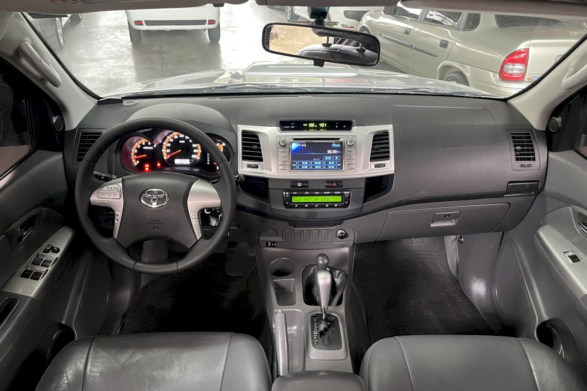 Hilux SRV