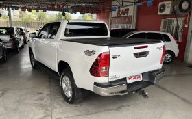 Hilux SRV