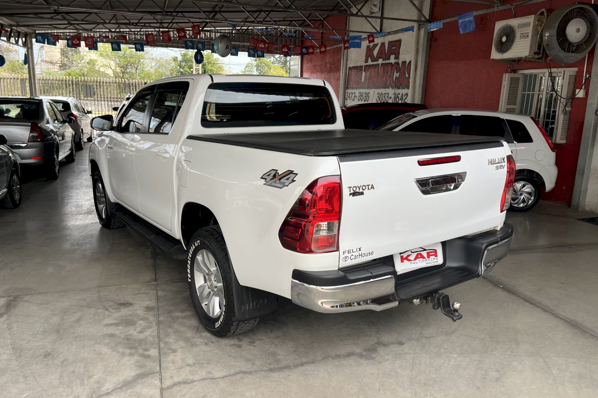 Hilux SRV