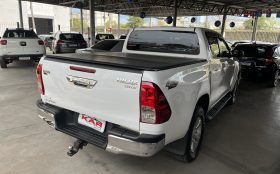 Hilux SRV