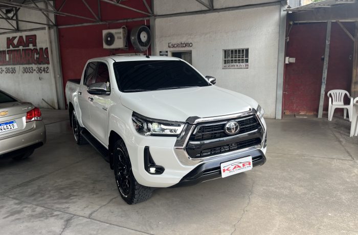 Hilux SRX