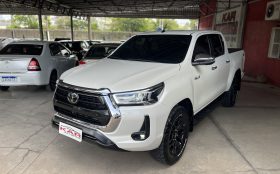 Hilux SRX